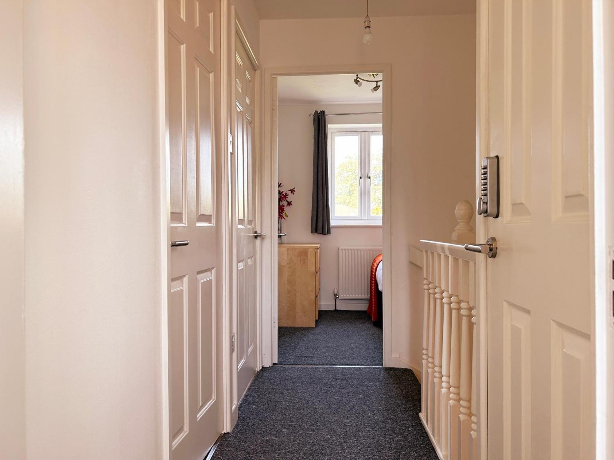 Casa de férias Modern 3 Bedroom House, Free Parking In Oxford